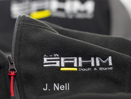 Dachdecker Fleecejacken mit stabiler Stickerei